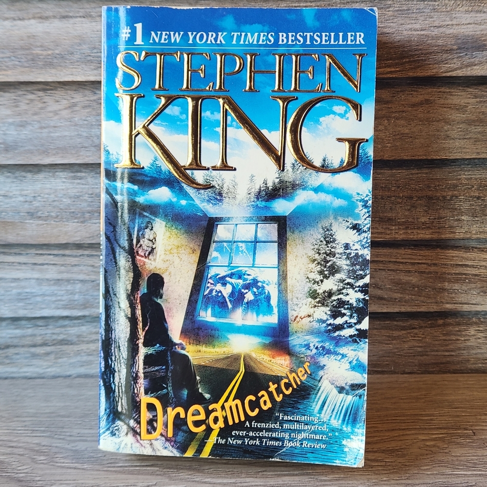 🖤 Dreamcatcher by Stephen King 2001 Paperback Book Bestseller